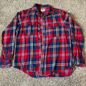 Old Navy Women’s button up flannel size small in red and blue plaid